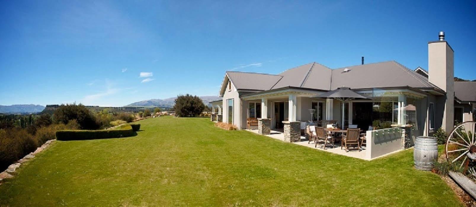 Riverview Terrace Wanaka Extérieur photo